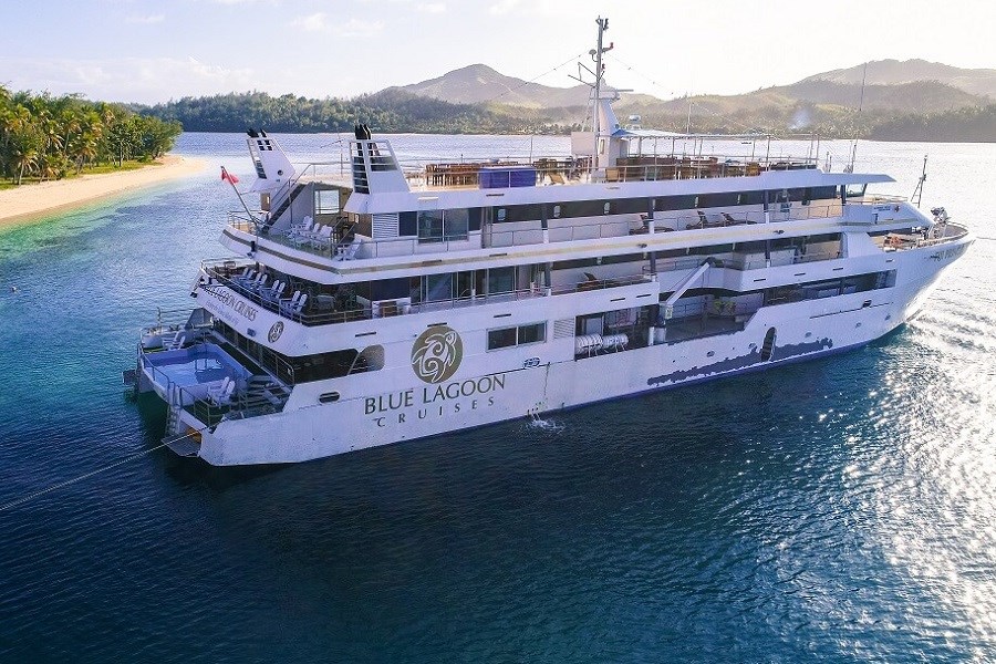 blue lagoon cruises ship